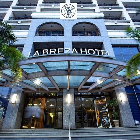 La Breza Hotel Quezon City Zewnętrze zdjęcie