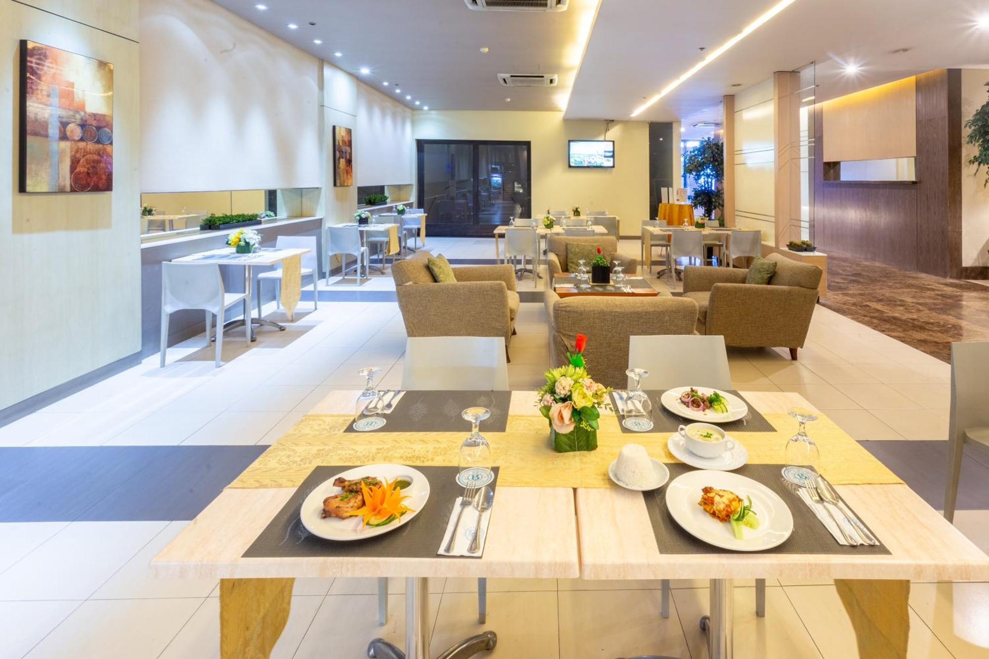 La Breza Hotel Quezon City Zewnętrze zdjęcie
